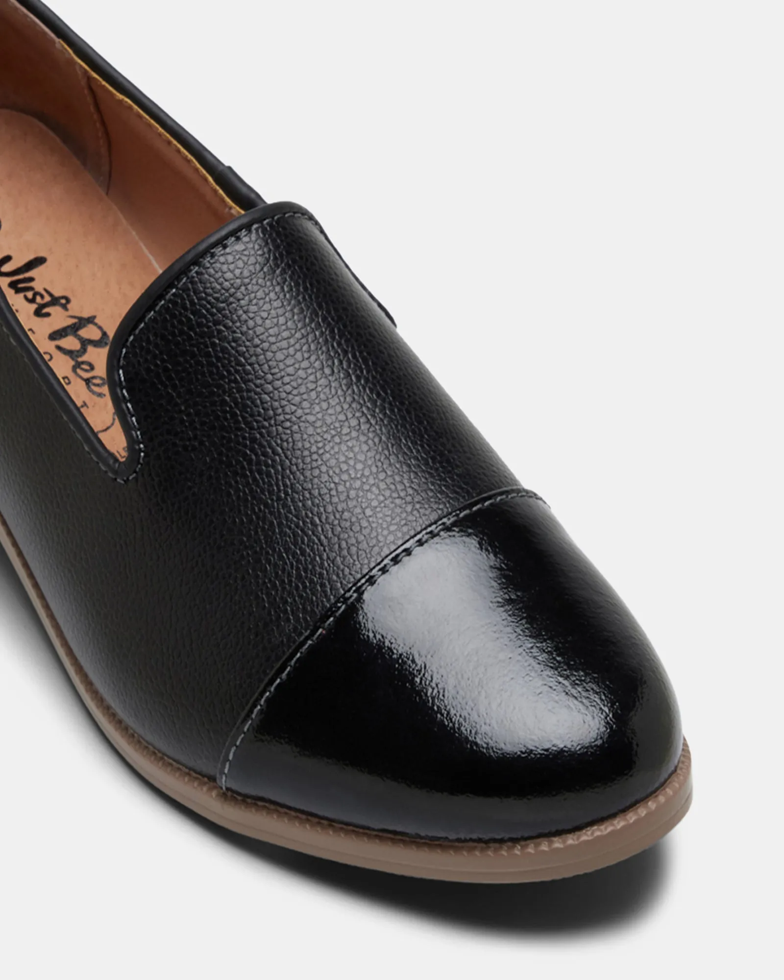 Cacinta Black/Black Patent