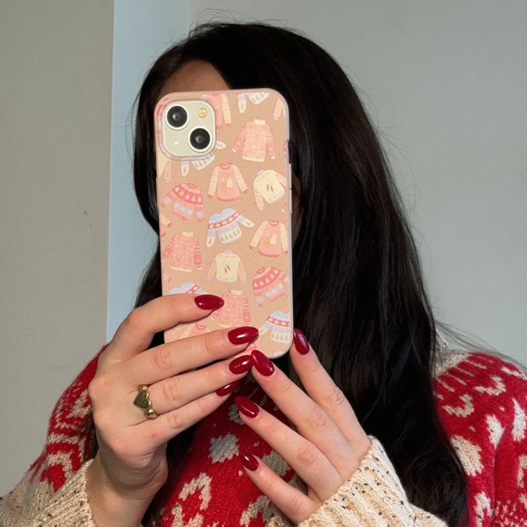 Seashell Sweater Weather iPhone 14 Case